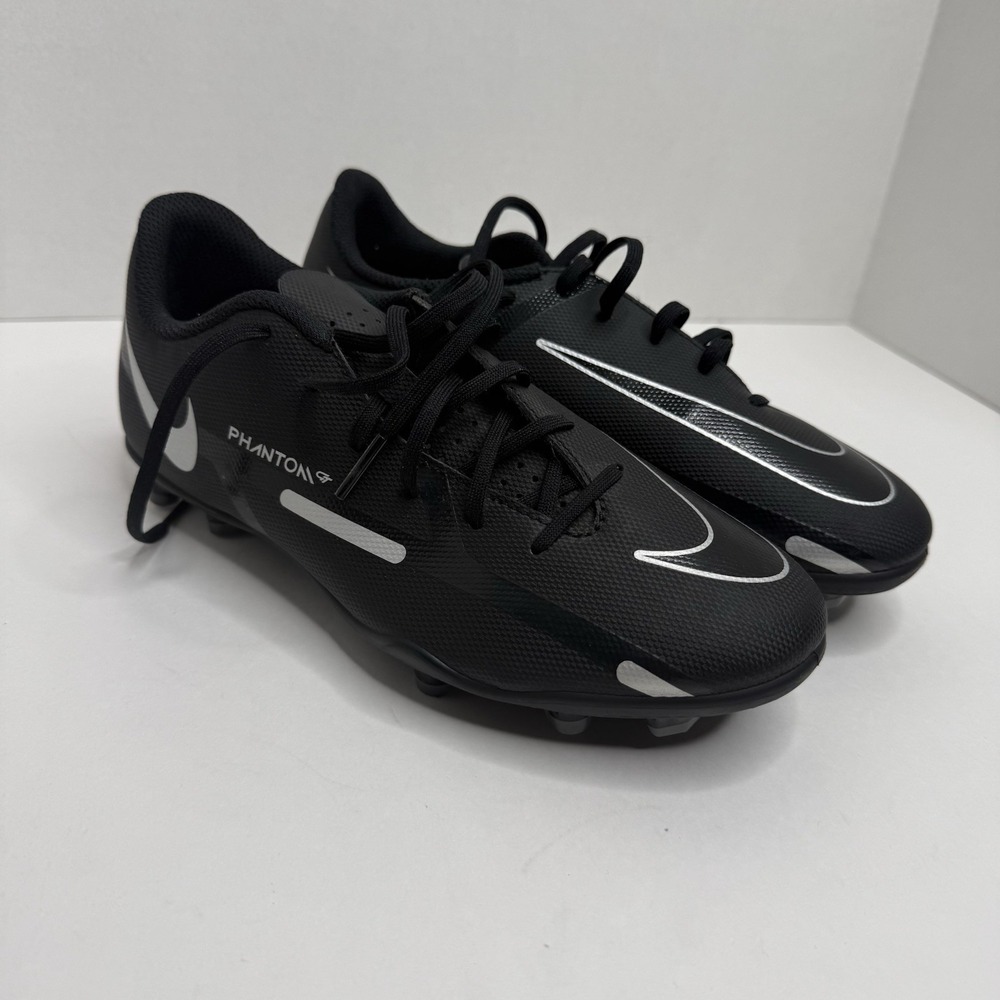 Nike Phantom GT Club FG MG Soccer Cleats Black White Youth 4.5Y DC0823-007